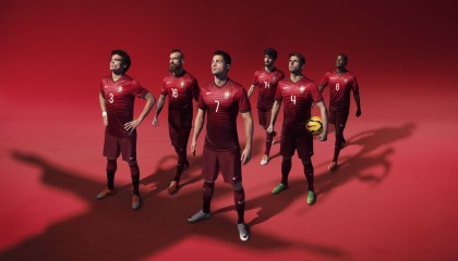 开云体育平台APP-黄蜂强压掘金，欧文成为关键先生，当个人英雄主义照亮团队篮球的夜空