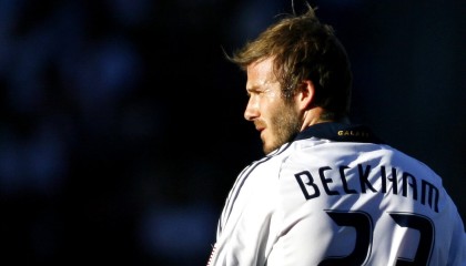 开云体育入口-德甲争冠战焦点战，西班牙连续得分压制阿森纳，战术与意志的双重胜利